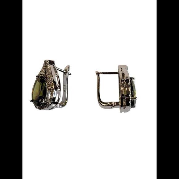 Stamped 925 Sterling Silver & Simulated Peridot Earrings, Necklace & Sz 8 Ring - Picture 6 of 9